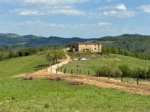 Rantia tra le colline toscane